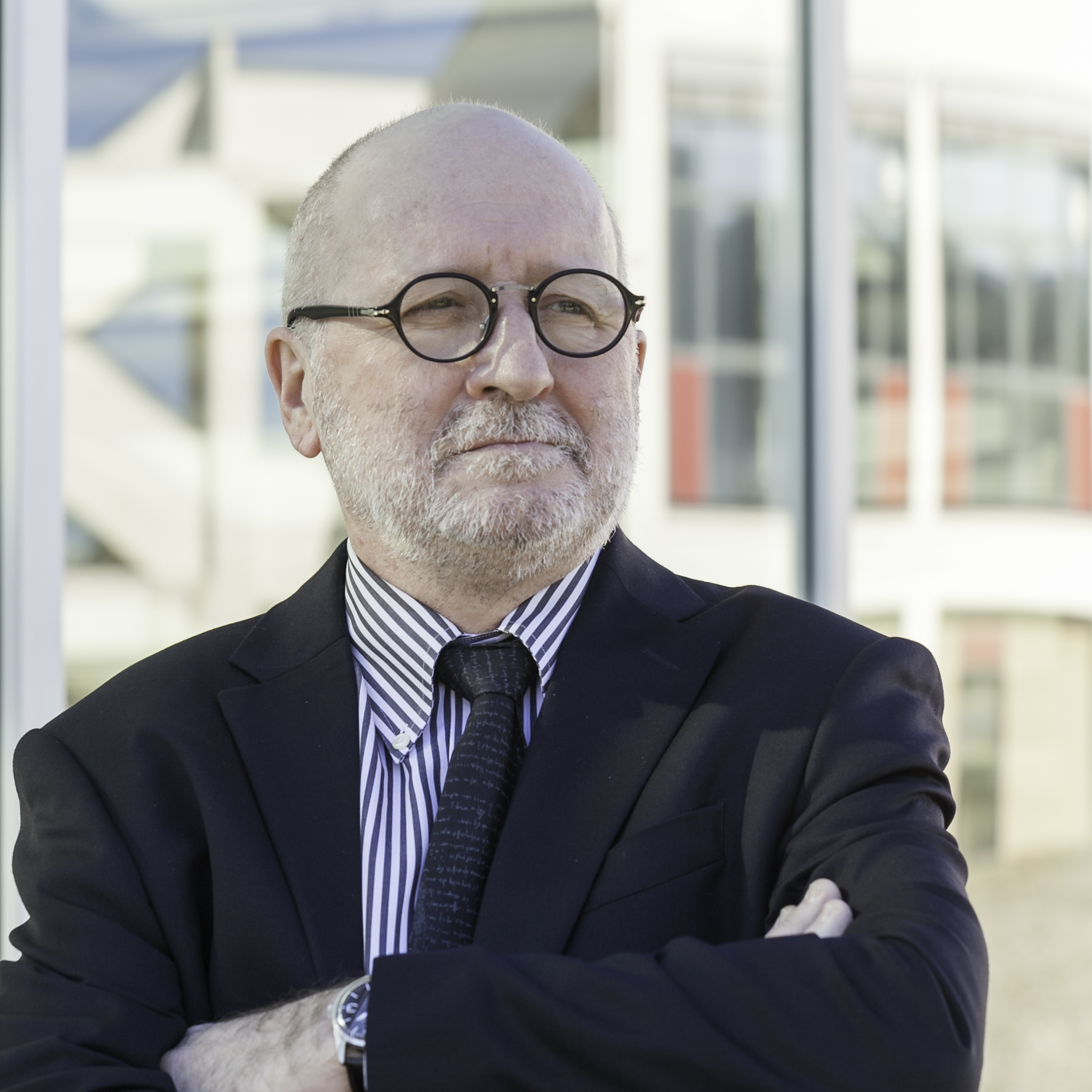 Prof. Dr. Eric Viel